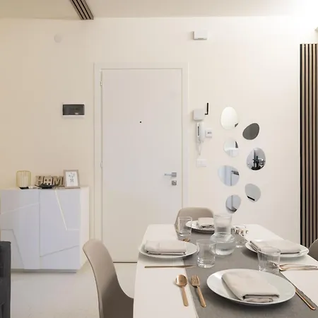 Air Condiction, Royal Apt X4 At 50 Mt From Atlantic Terme Apartman
